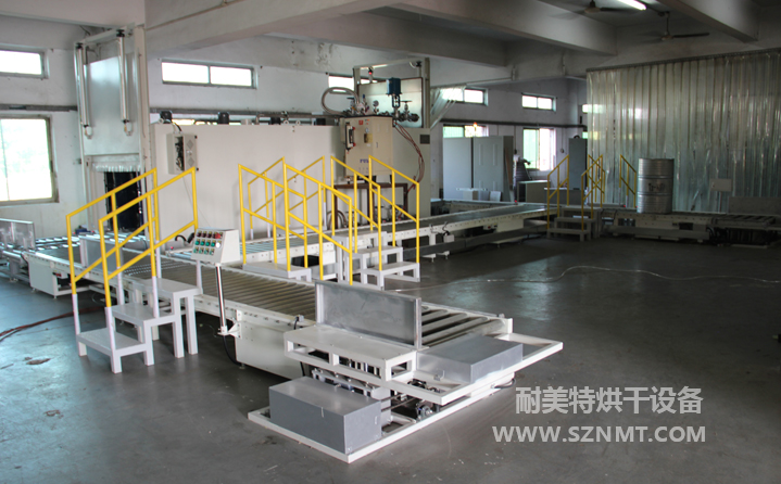 自動(dòng)輸送式蒸汽隧道爐圓桶輸送線(xiàn) 自動(dòng)輸送式蒸汽隧道爐圓桶輸送線(xiàn)