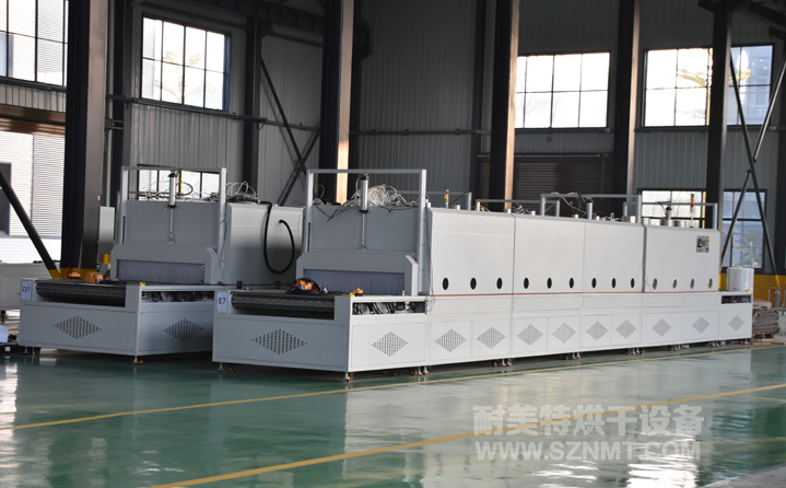 氫電池加熱自動(dòng)整平固化隧道爐(變頻調(diào)風(fēng)) 氫電池加熱自動(dòng)整平固化隧道爐(變頻調(diào)風(fēng))